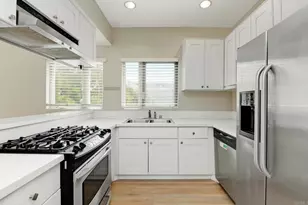 450 J St, San Diego, CA 92101 - Photo 3