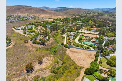 2901 Wishbone Way, Encinitas, CA 92024 - Photo 19