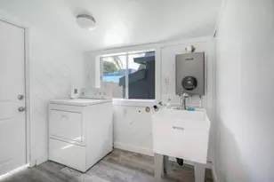 1524 N Coast Hwy 101, Encinitas, CA 92024 - Photo 17
