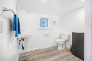 1524 N Coast Hwy 101, Encinitas, CA 92024 - Photo 17