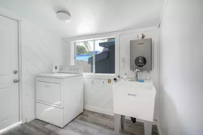 1524 N Coast Hwy 101, Encinitas, CA 92024 - Photo 15