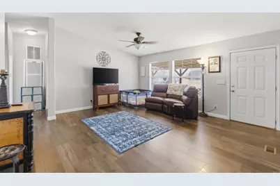 24136 Olive St., Menifee, CA 92584 - Photo 5