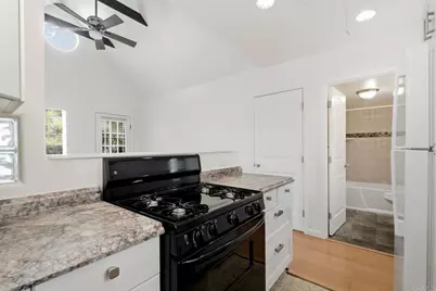 215 223 Lolita Street, Encinitas, CA 92024 - Photo 23
