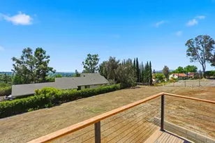 2058 Hawley Dr, Vista, CA 92084 - Photo 25