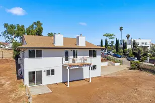 2058 Hawley Dr, Vista, CA 92084 - Photo 35