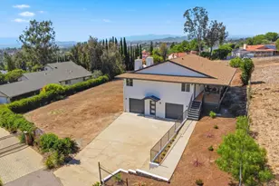 2058 Hawley Dr, Vista, CA 92084 - Photo 7