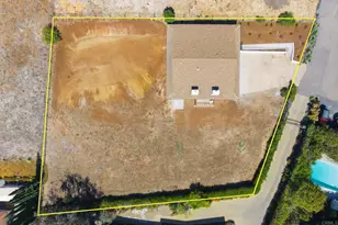2058 Hawley Dr, Vista, CA 92084 - Photo 41