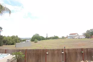 445 Poets Square, Fallbrook, CA 92028 - Photo 23