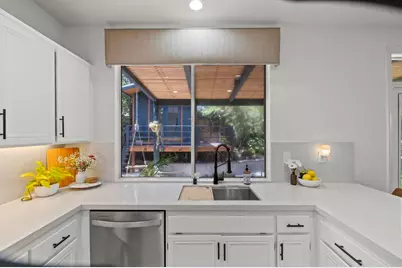 6687 Corte Eduardo, Carlsbad, CA 92009 - Photo 17