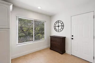 3555 Simsbury Ct, Carlsbad, CA 92010 - Photo 23