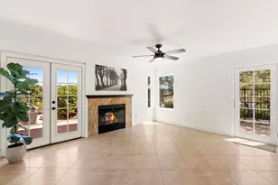 3555 Simsbury Ct, Carlsbad, CA 92010 - Photo 13