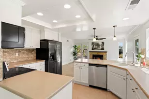 3555 Simsbury Ct, Carlsbad, CA 92010 - Photo 21