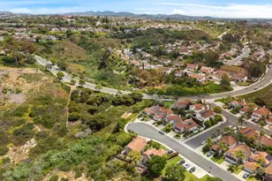 3555 Simsbury Ct, Carlsbad, CA 92010 - Photo 51