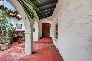 2798 McConnel, County - Los Angeles, CA 90064 - Photo 37