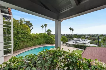 2798 McConnel, County - Los Angeles, CA 90064 - Photo 47