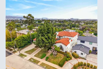 2798 McConnel, County - Los Angeles, CA 90064 - Photo 1