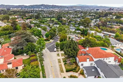 2798 McConnel, County - Los Angeles, CA 90064 - Photo 7