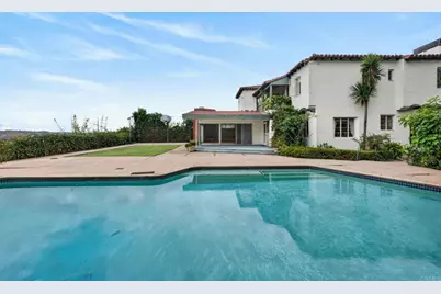 2798 McConnel, County - Los Angeles, CA 90064 - Photo 11