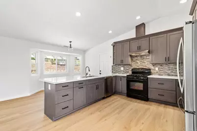 30552 Callejo Feliz Terrace, Valley Center, CA 92082 - Photo 9