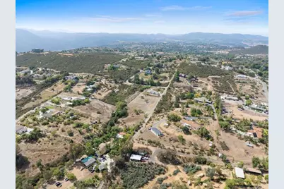 30552 Callejo Feliz Terrace, Valley Center, CA 92082 - Photo 29