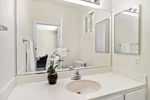 1524 Cir Ranch Way, Oceanside, CA 92057 - Photo 9