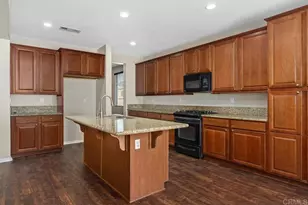 35621 Hawkeye St, Murrieta, CA 92563 - Photo 7