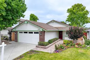 7934 Calle Posada, Carlsbad, CA 92009 - Photo 3