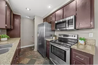 2710 Ariane Drive #3, San Diego, CA 92117 - Photo 17