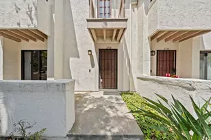 2710 Ariane Dr, San Diego, CA 92117 - Photo 13