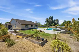305 Via Metates, Oceanside, CA 92057 - Photo 25