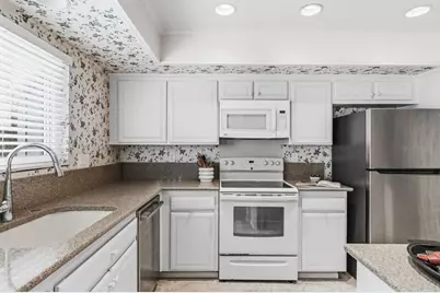917 Intrepid Ct, Del Mar, CA 92014 - Photo 11