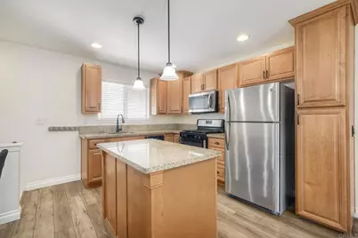 300 Washington Street #B, Vista, CA 92084 - Photo 11