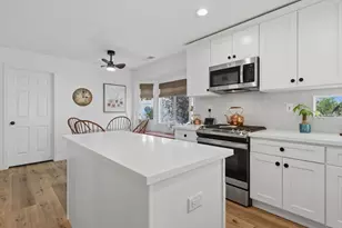 6043 Piros Way, Oceanside, CA 92056 - Photo 11