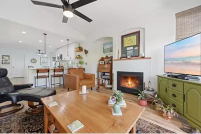 6043 Piros Way, Oceanside, CA 92056 - Photo 17