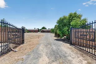 38570 Bahrman Rd, Anza, CA 92539 - Photo 5