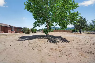 38570 Bahrman Road, Anza, CA 92539 - Photo 43