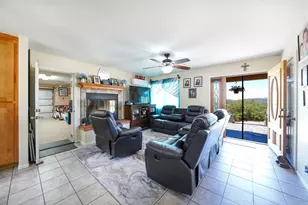 27824 Golden Eagle Rd, Ramona, CA 92065 - Photo 11