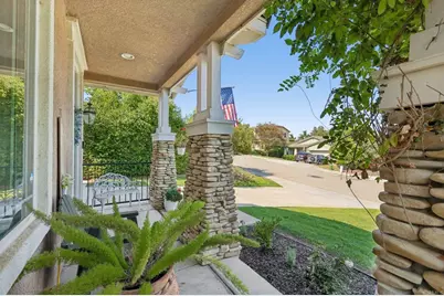 377 Natalie Way, Fallbrook, CA 92028 - Photo 9