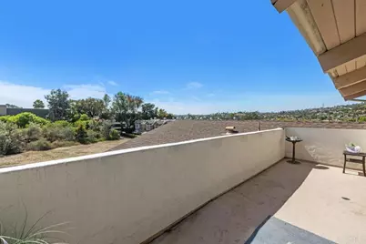 7512 Viejo Castilla Way #22, Carlsbad, CA 92009 - Photo 25
