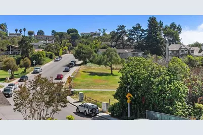 7512 Viejo Castilla Way #22, Carlsbad, CA 92009 - Photo 35