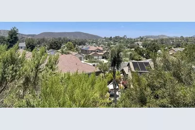 828 Settlers Court, San Marcos, CA 92069 - Photo 5