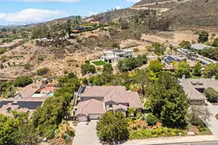 2494 San Clemente Ave, Vista, CA 92084 - Photo 3