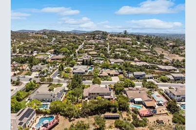 2494 San Clemente Avenue, Vista, CA 92084 - Photo 71