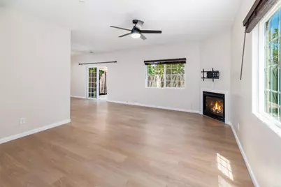 477 Calle Elegante, Vista, CA 92083 - Photo 3