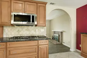 4798 Hillside Dr, Carlsbad, CA 92008 - Photo 11