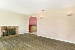 4798 Hillside Dr, Carlsbad, CA 92008 - Photo 7