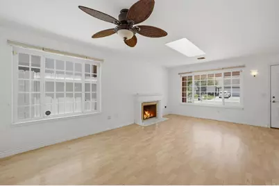 962 Woodgrove Drive, Cardiff by the Sea, CA 92007 - Photo 5