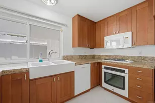962 Woodgrove Dr, Cardiff by the Sea, CA 92007 - Photo 17