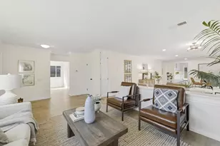5848 Chateau Dr, San Diego, CA 92117 - Photo 9