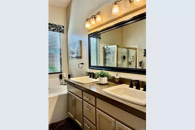 40455 Via Tapadero, Murrieta, CA 92562 - Photo 17